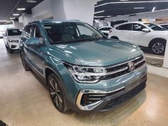 Volkswagen Touareg 300TSI Two-Wheel Drive Moonlight Edition - ფოტო 4
