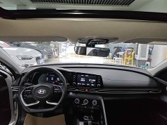 Hyundai Elantra 2023 1.5L CVT GLX Elite - ფოტო 10