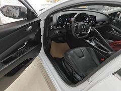 Hyundai Elantra 2023 1.5L CVT GLX Elite - ფოტო 16