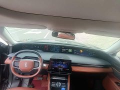 Lincoln Navigator 2.0T AWD Prestige - ფოტო 10