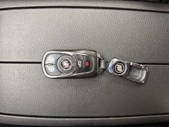 Buick GL8 Land Executive Cabin 652T Luxury - ფოტო 17