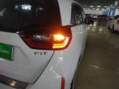 Honda Fit 1.5L CVT Trend Edition - ფოტო 8