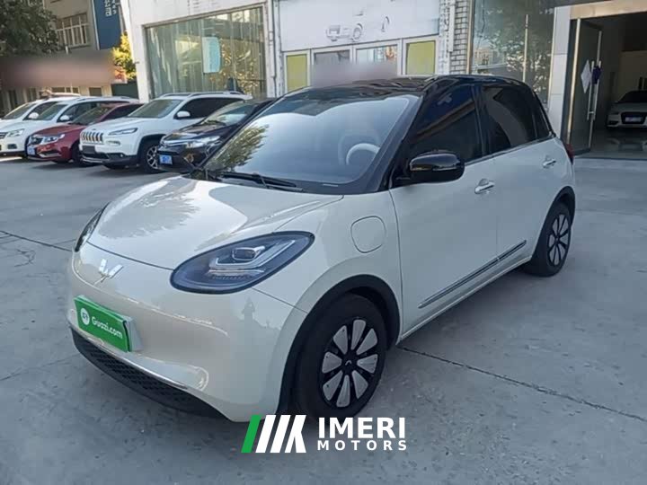 Wuling Binguo 333km Lingxi Connected Edition
