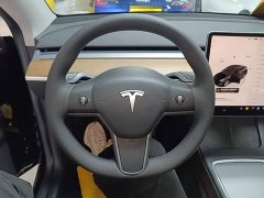 Tesla Model Y Rear-Wheel Drive - ფოტო 11