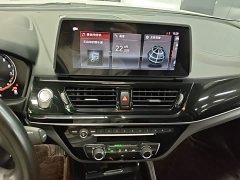 BMW 1 Series 125i M Sport Night Edition - ფოტო 13