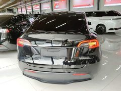 Tesla Model Y Standard Range RWD - ფოტო 6