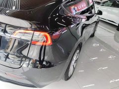 Tesla Model Y Standard Range RWD - ფოტო 8