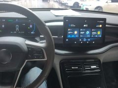 BYD Qin PLUS Glory Edition DM-i 55KM Leading - ფოტო 10
