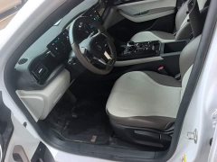 BYD Qin PLUS Glory Edition DM-i 55KM Leading - ფოტო 15