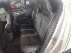 Volvo XC40 B3 Smart Remote Luxury Edition - ფოტო 17