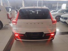 Volvo XC40 B3 Smart Remote Luxury Edition - ფოტო 6