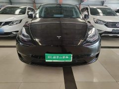Tesla Model Y Standard Range RWD - ფოტო 3