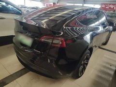 Tesla Model Y Standard Range RWD - ფოტო 7