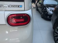 Wuling Hongguang MINIEV 2024 Third Generation 215km Youth Edition - ფოტო 8