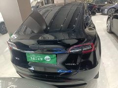 Tesla Model Y Standard Range RWD - ფოტო 6