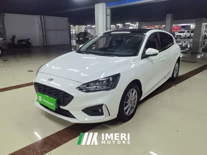 Ford Focus Hatchback EcoBoost 180 Automatic Trend - ავტომობილი ჩინეთიდან