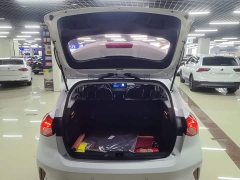 Ford Focus Hatchback EcoBoost 180 Automatic Trend - ფოტო 19