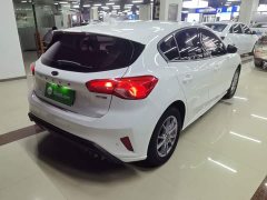 Ford Focus Hatchback EcoBoost 180 Automatic Trend - ფოტო 7