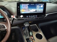 Toyota Gravia 2024 2.5L Hybrid Prestige Plus AWD - ფოტო 13