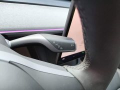 Tesla Model Y Rear-Wheel Drive - ფოტო 14