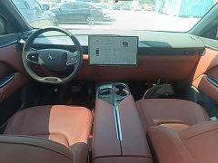 BAIC ARCFOX Alpha T5 2026 Extended Range 1215 Yuan Jing Zhi Xing Version - ფოტო 10