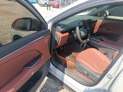 BAIC ARCFOX Alpha T5 2026 Extended Range 1215 Yuan Jing Zhi Xing Version - ფოტო 16