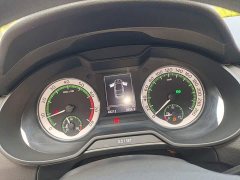 Skoda Octavia 2021 1.5L Automatic Comfort - ფოტო 12