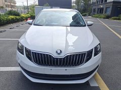 Skoda Octavia 2021 1.5L Automatic Comfort - ფოტო 3
