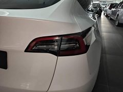 Tesla Model Y Long Range All-Wheel Drive 3D7 - ფოტო 8