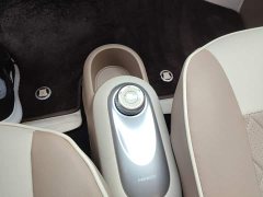 Wuling Hongguang MINIEV 2025 Fourth Generation Four-Door Advanced Edition - ფოტო 14