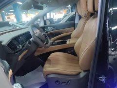 Denza D9 2022 DM-i 970 AWD Flagship - ფოტო 15