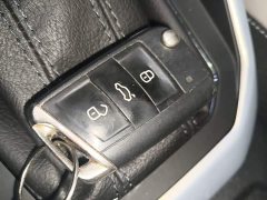 Volkswagen Polo 2021 Plus 1.5L Automatic Colorful Tech Edition - ფოტო 9