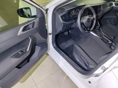 Volkswagen Polo 2019 Plus 1.5L Automatic Panoramic Sunroof Comfort Edition - ფოტო 16