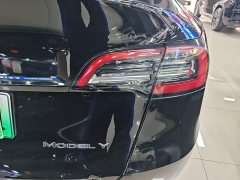 Tesla Model Y 2022 Facelift Rear-Wheel Drive - ფოტო 8