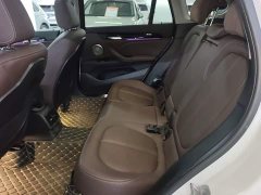 BMW X1 sDrive25Li Premier - ფოტო 17