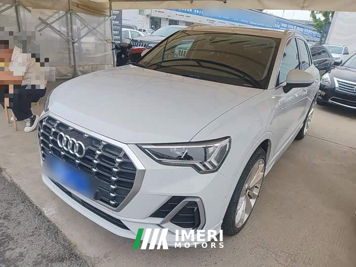 Audi Q3 40 TFSI Fashion Dynamic