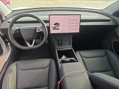 Tesla Model 3 Rear-Wheel Drive - ფოტო 10