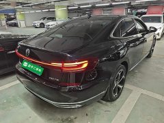 Volkswagen Passat Facelift 330TSI Starry Sky Elite - ფოტო 7