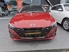 Hyundai Elantra 1.5L CVT Luxury - ფოტო 3