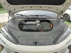 BYD Seal Glory Edition DM-i 1.5L 121km Luxury - ფოტო 20