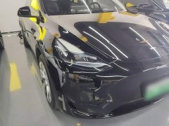 Tesla Model Y 2022 Facelift Rear-Wheel Drive - ფოტო 4