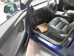Tesla Model Y Rear-Wheel Drive - ფოტო 16