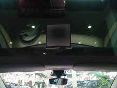Tesla Model Y Rear-Wheel Drive - ფოტო 18