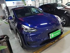 Tesla Model Y Rear-Wheel Drive - ფოტო 4