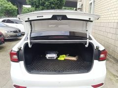 SAIC MG i5 2020 1.5L Manual 4G Connected Deluxe Edition - ფოტო 15