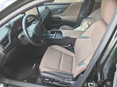 Lexus ES 2022 300h Excellence Edition - ფოტო 15