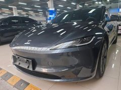 Tesla Model 3 2023 Rear-Wheel Drive - ფოტო 1