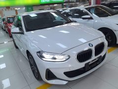BMW 1 Series 120i M Sport - ფოტო 4