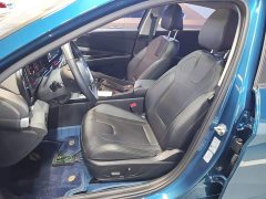 Hyundai Elantra 1.5L CVT Luxury - ფოტო 15