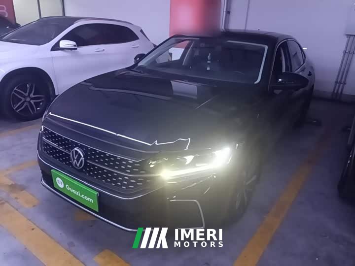Volkswagen Passat 330TSI Starry Sky Elite - ავტომობილი ჩინეთიდან
